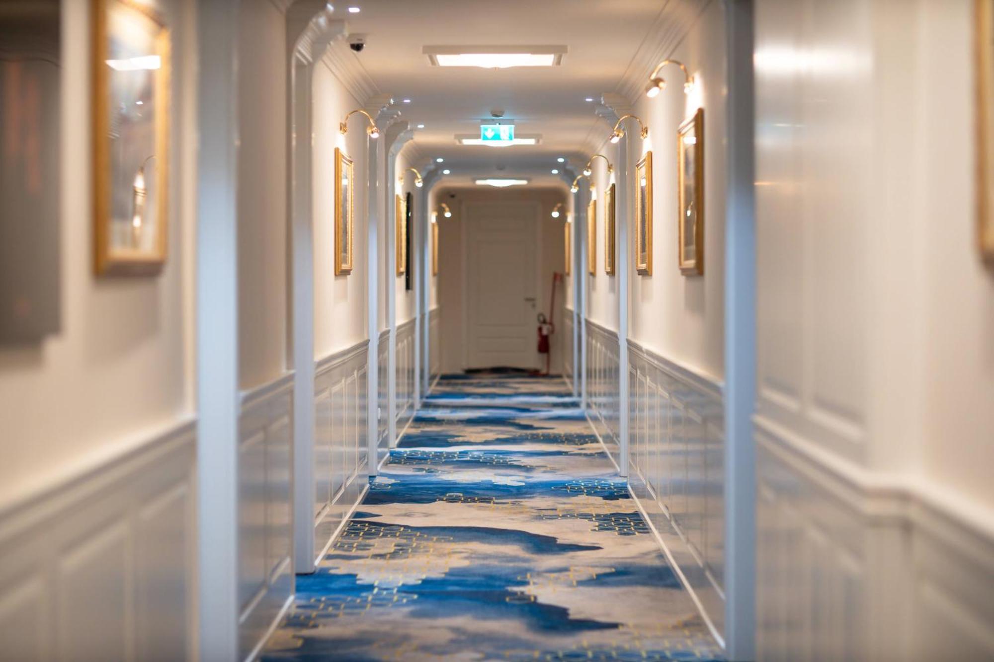 Boge Grand Hotel Belushi מראה חיצוני תמונה
